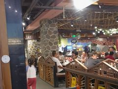 -汉金城海鲜烤肉自助百汇(威海威高广场店)