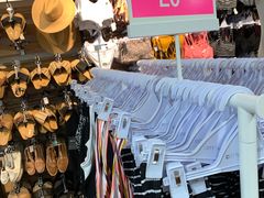 -伯肯黑德角名品折扣购物中心