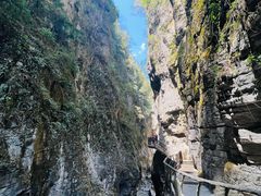 -蝶舞清江·恩施地心谷景区