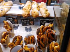 -汉柏麦香德国面包房(海信店)