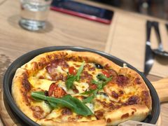 萨拉米肠喷香腊味披萨-乔泰勒JOETYLER西餐厅(曲江店)
