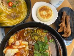 -三千粉牛肉米粉(来客茂店)
