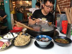-钢管厂五区小郡肝串串香(南山店)