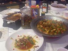 -巴特餐饮6加1音乐餐吧·新疆菜