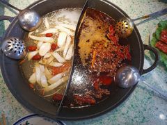 -鸿姐老火锅(疁城新天地店)
