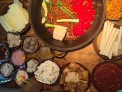 -芈重山老火锅(洪崖洞店)