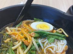 -桂在香知桂林米粉(红博中央公园店)