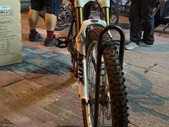 -大行Dahon自行车·北京顶点单车apex bike·ARAI摩托车头盔(白塔寺专卖店)