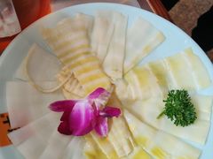 -佬土鹅肠火锅(解放路店)