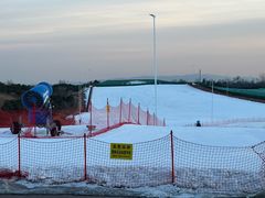 -华彬猛犸滑雪场