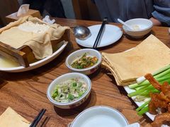 -木柴豆腐·活海鲜·鲁菜(岚山路店)
