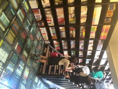 钟书阁-钟书阁(松江泰晤士小镇店)