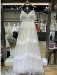 -南京宝娜嫁衣婚纱礼服馆(中央路店)
