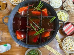 -正南齊北重庆老火锅(光华村直营店)