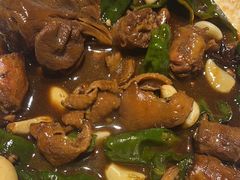 -鲁菜根·泰安菜(万达店)