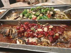 -令狐冲烤鱼·烧菜馆(达明店)