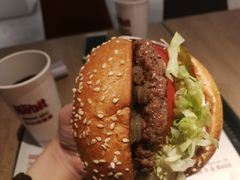 -The Habit Burger Grill 哈比特汉堡(复兴soho店)