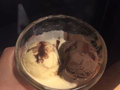 -必胜客(WOW中心城店)