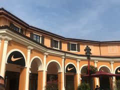 -佛罗伦萨小镇广佛名品奥特莱斯(疏港路店)