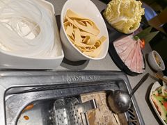 -海底捞火锅(九久奥特莱斯店)