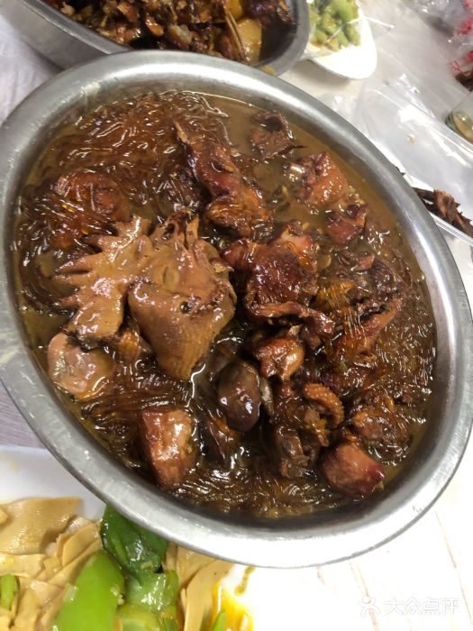 鸡炖兔小鸡炖粉条图片
