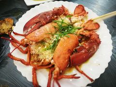 -覃记海鲜美食餐厅