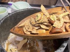 -野·大山里野生菌石锅土鸡(益田假日店)