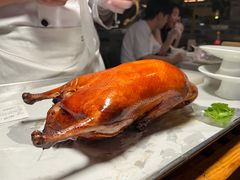 酥香嫩烤鸭-四季民福烤鸭店(外滩外白渡桥店)