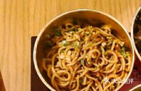 Noodles with Braised Sauce