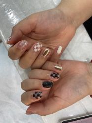 -斯馨·健康美甲美睫