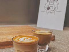 热拿铁-HAY COFFEE
