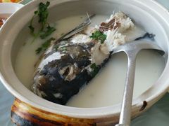 -天乐农家鱼头王(天目湖店)