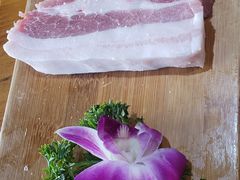 -唯成•韩国炭火烤肉 유성고기