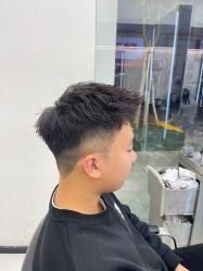 -乾健·烫染·接发SALON