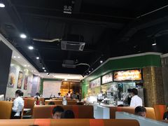 大堂-锦园春香港茶餐厅(西海湾旗舰店)