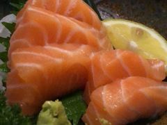 三文鱼刺身-魟阳日式料理(香积寺路店)