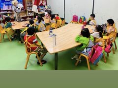 -杨梅红艺术教育(西湖万达校区)