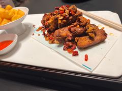 -忆江南·临江鱼馆