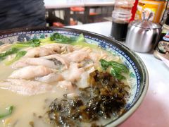 招牌黄鱼面-明呈黄鱼面馆(斜土路店)