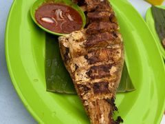 -明记烧鱼美味店