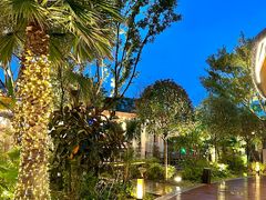 -茅草房·河畔园林火锅