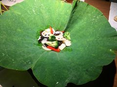 荷塘月色百合香-菩提素素食餐厅(晶郦馆店)