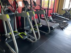 -英特健身俱乐部