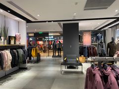 -ARC'TERYX始祖鸟(北京王府中环店)