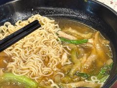 榨菜肉丝一丁-新辉港式茶餐厅(北栅店)