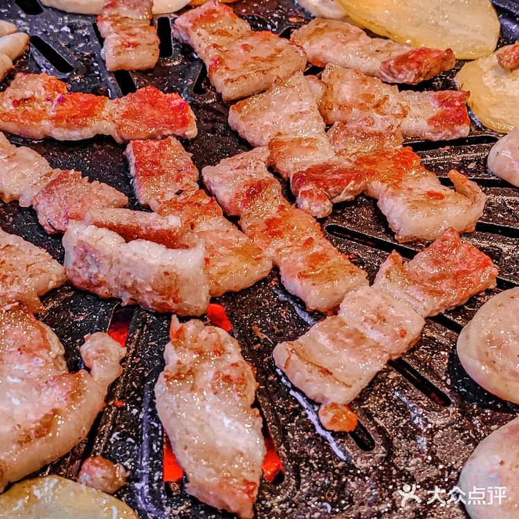 柳时镇 | 烤肉💗小吃货😘的私藏韩国烤肉店‼️