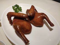 烤乳鸽-利苑酒家(华熙国际店)