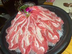 -老牌坊云南鱼豆花火锅(爱建店)