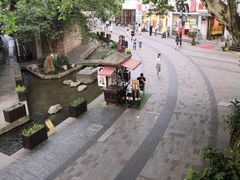 -猫的天空之城概念书店(杭州南宋御街店)