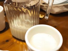 石磨现磨豆浆-重庆石磨豆花庄(乔庄店)